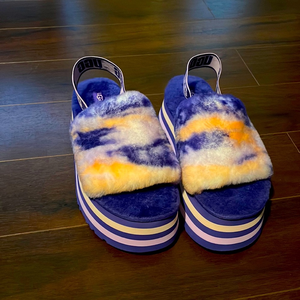 Ugg fluff yea slide!💕💕
